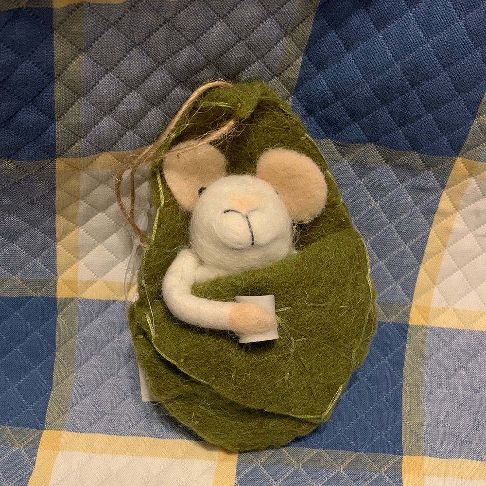 Primitives by Kathy Mice in Leaves Critter Green